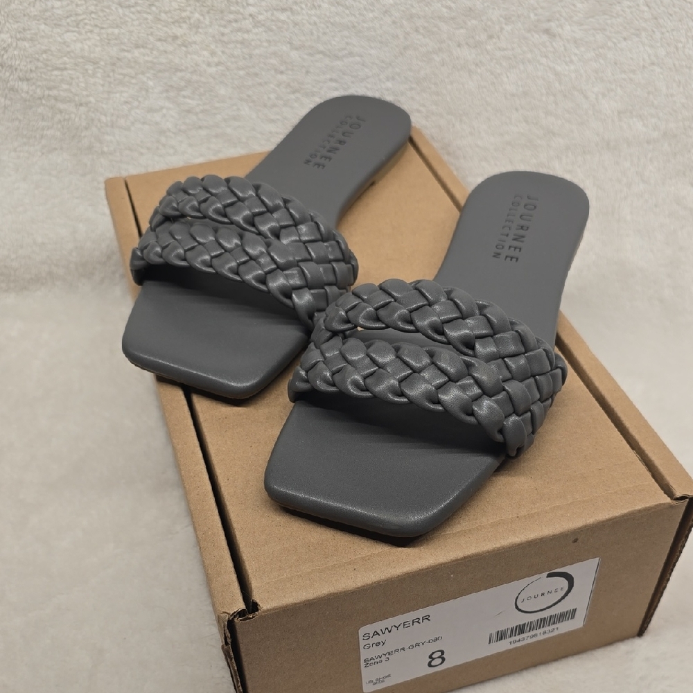 Journee Collection Women's Braided Gray Slides